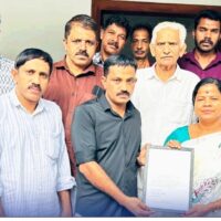 പി.എ. ആലി ഹാജിയുടെ നിര്യാണത്തിൽ പ്രിയങ്ക ഗാന്ധി അനുശോചിച്ചു; എം.പി.യുടെ സന്ദേശം കൈമാറി